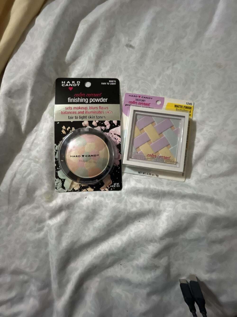 Hard Candy Sheer Envy Color Correct Finishing and Perfecting Powder 2-Piece Set